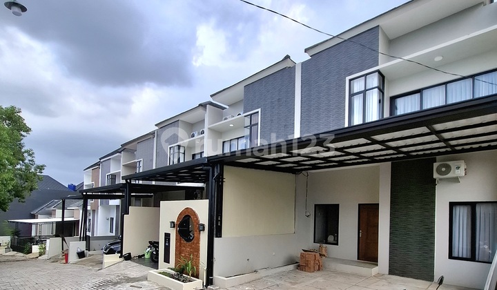Luxury 2-Story Cluster with City View, Tembalang 2