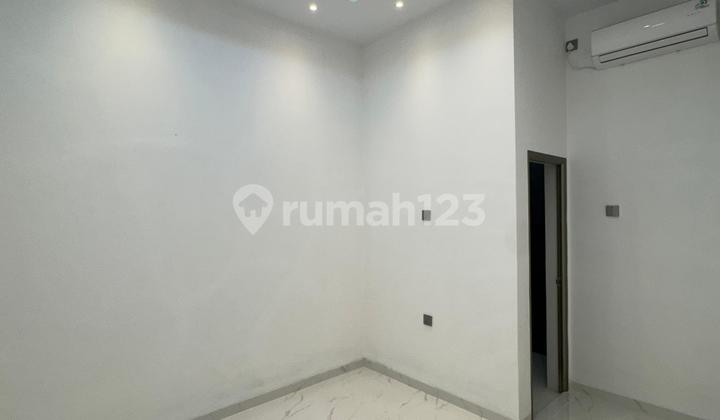 Dijual cepat Rumah 1,5 Lantai Beverly Green Batam Center  2