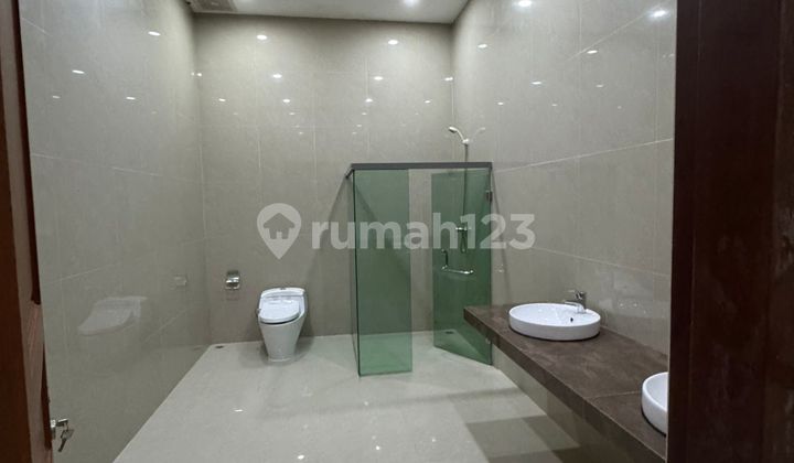 For Sale - Exclusive Sukajadi House Sector 10 For Sale - Exclusive Sukajadi House Sector 10