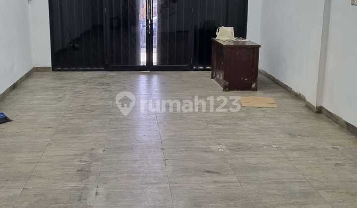 Ruko Strategis Lokasi Ciledug Raya Cocok untuk Usaha, Kantor, Resto, Dll