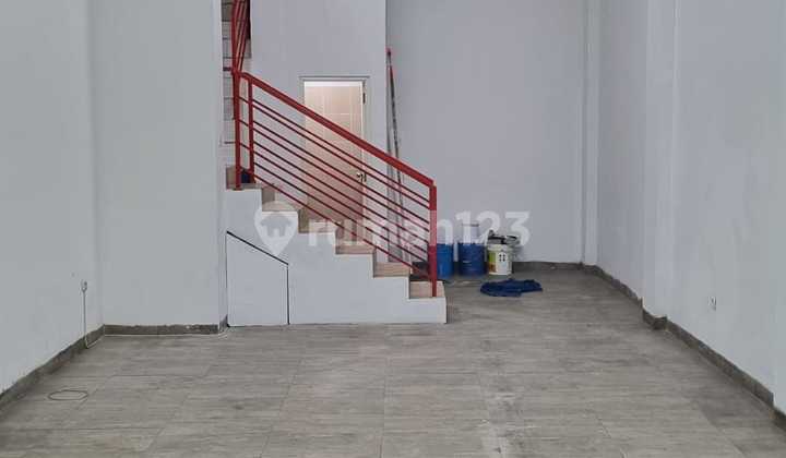 For Sale: Three-Unit Shophouses (Available Individually) Strategically Located, Suitable for Business, Office, Restaurant, Etc. 2