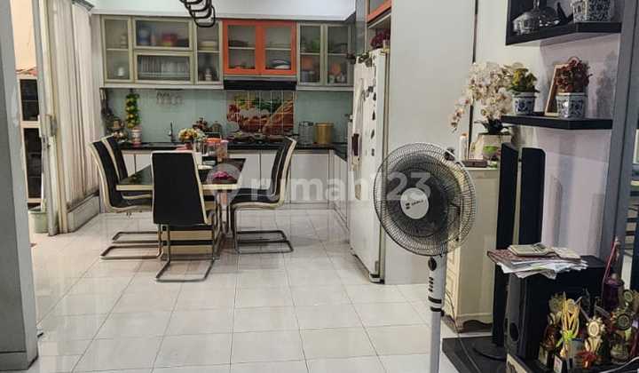 Hunian Ideal Keluarga! Rumah 2 Lantai Ifolia Harapan Indah - 3+1 Kamar 2