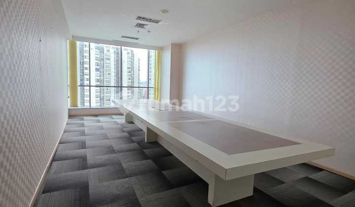 Ruang Perkantoran Office Space Apl Tower Central Park Lantai Tinggi 251 M2 Jakarta Barat 1