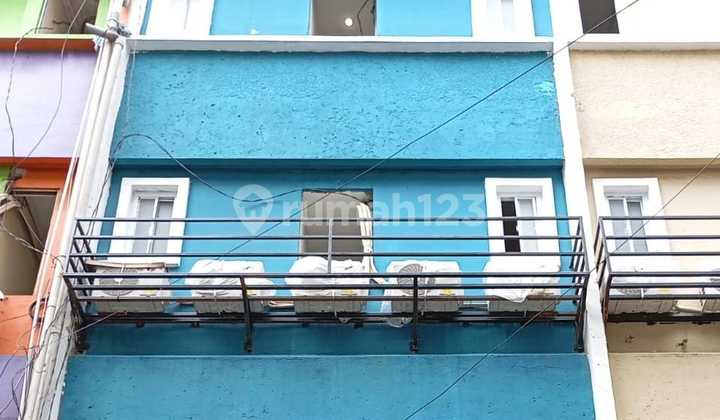 Mangga Besar Kost 25 Rooms Tidy Room Full