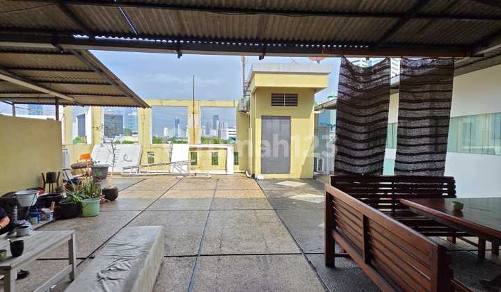 Gedung Perkantoran Mewah Karindra Building 5 Lantai Lokasi Premium Full Tenant