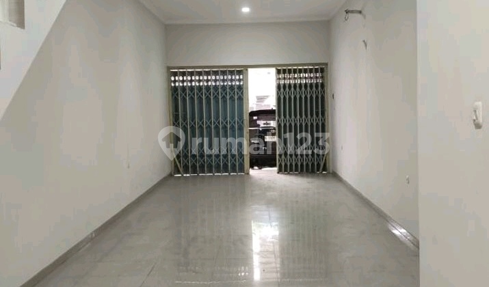 New 2-Story Shop House in Jemursari 2