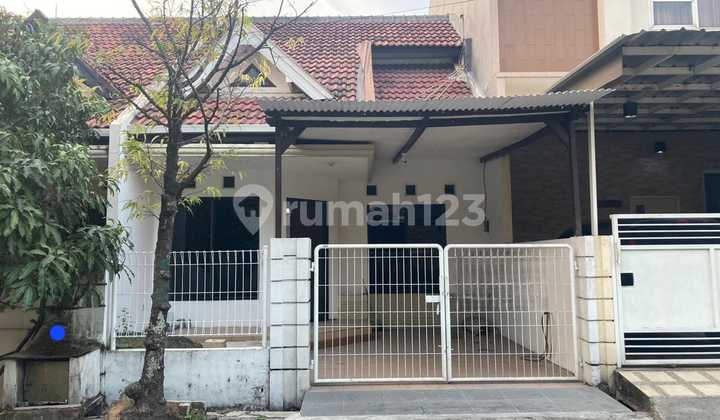 Rumah Taman Pondok Indah Wiyung