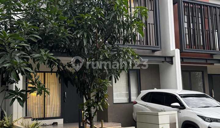 Cluster Leonora Gading Serpong