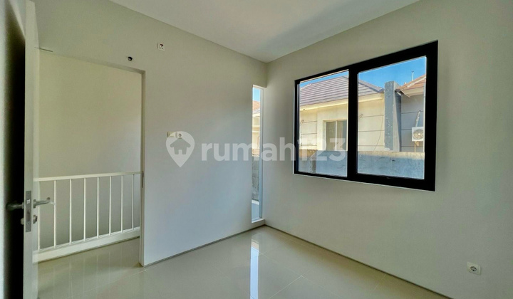 Disewakan Rumah Serenade Royal Residence 2Kt 2Lt Kosongan Dekat Tol 2