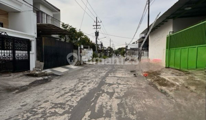 Dijual Rumah Baru Gress Babatan Pantai Semi Klasik Minimalis LT 153M 4 Kamar Dekat Galaxy Mall Surabaya Timur 2