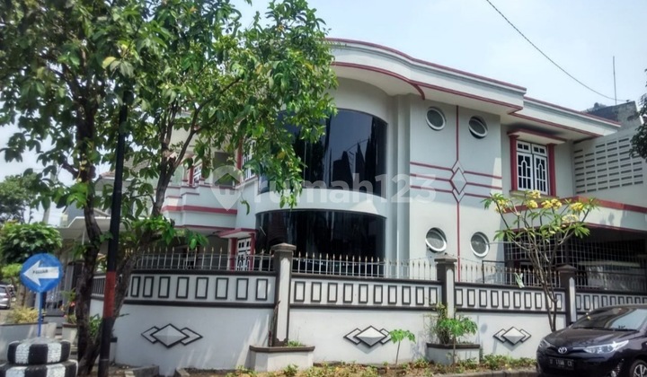 Jl Siwalankerto Permai,Dekat Uk Petra,Surabaya Selatan