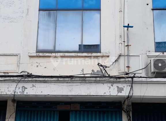 Dijual Cepat Ruko Klampis Megah 3.5Lt Truk Besar bisa Masuk Dekat Pos