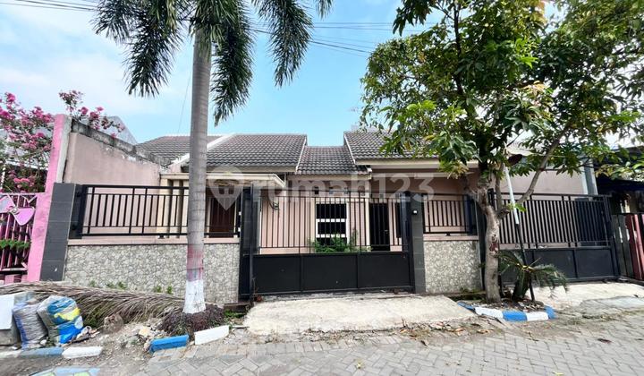 RUMAH MINIMALIS DI PURI PERMATASARI DEKAT KOTA BARU DRIYOREJO GRESIK 1