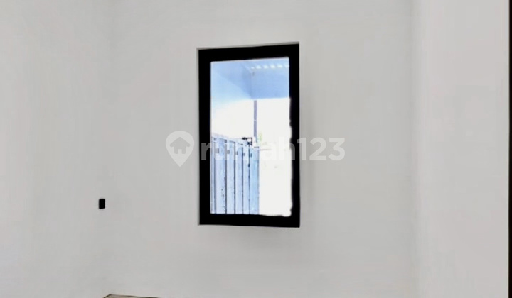Dijual Rumah Darmo Permai Timur 2 Lantai Modern Minimalis Lebar 7M 4Kt 2