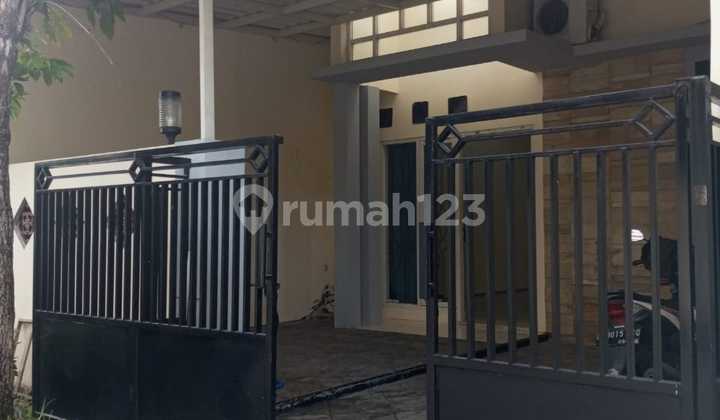 Sewa / Kontrakan Rumah Murah di Taman Wisata Regency Dekat Wiyung dan Pakuwon Mall