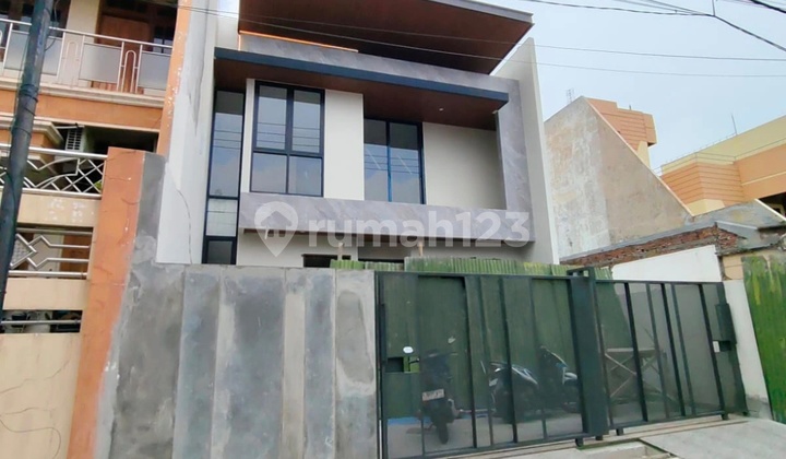 Manyar Kertoarjo New Near Kertajaya Dharmahusada