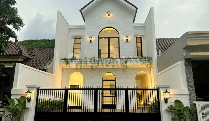 Purimas Regency Colonial Modern dkt Rungkut, MERR 1