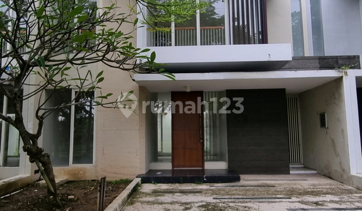 For Sale Cheap Northwest Park Lake View 2-Story House 135M 4BR For Sale Cheap Northwest Park Lake View 2-Story House 135M 4BR