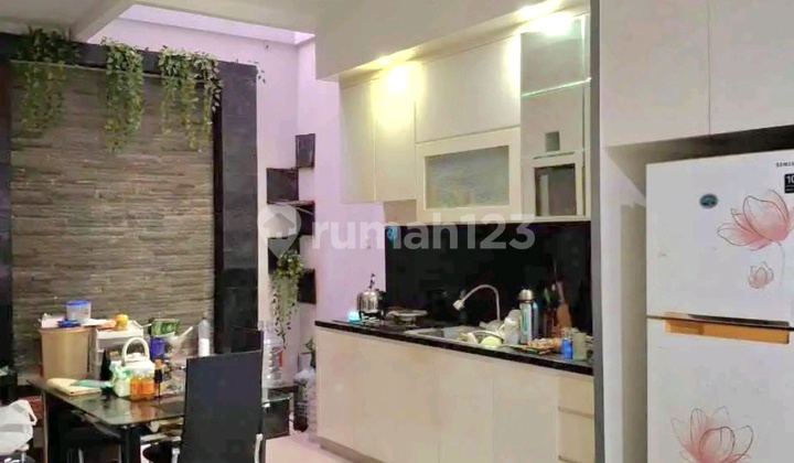 RUMAH SIAP HUNI 2 LT SUKOLILO DIAN REGENCY 1 2