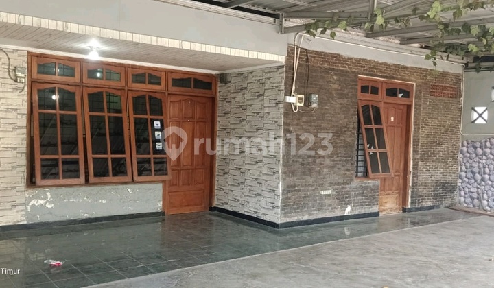 DIJUAL RUMAH JL PACAR KEMBANG