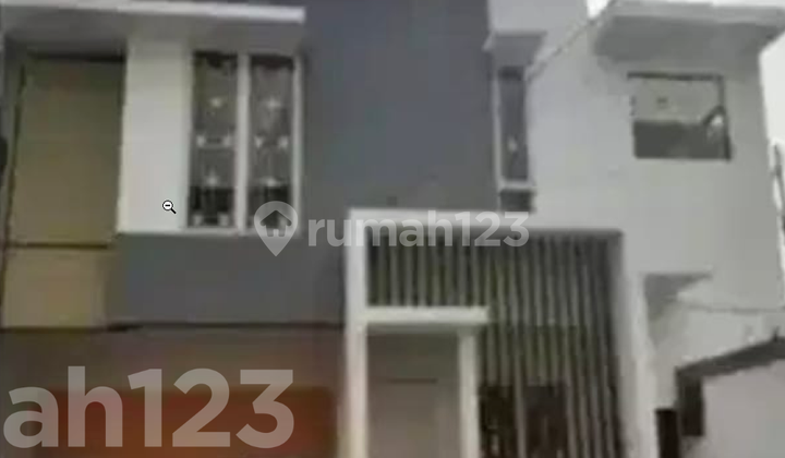 Dijual Rumah Townhouse di Ciputat