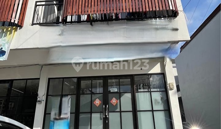 Strategic 2-Story Shophouse with SHM in Sesetan Ev 1