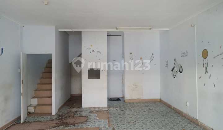 2-Story Shophouse Ready for Occupancy on Sesetan Street 2