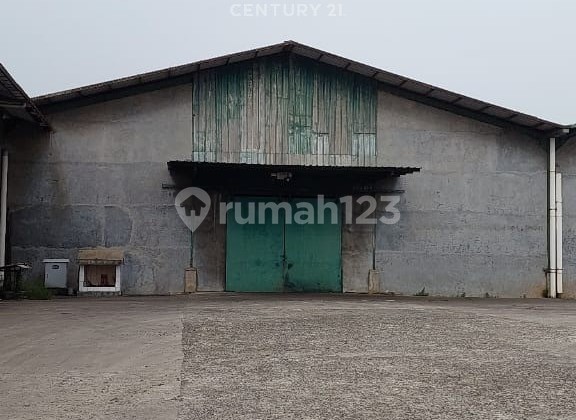 CHEAP WAREHOUSE FOR SALE IN TANGERANG INDUSTRIAL AREA, CONTAINER ACCESSIBLE CHEAP WAREHOUSE FOR SALE IN TANGERANG INDUSTRIAL AREA, CONTAINER ACCESSIBLE