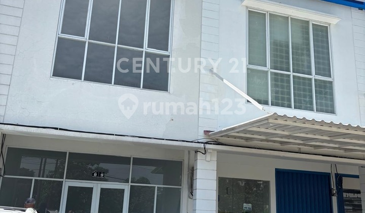 Two-story Shop House. New. Strategic Location. in Perumahan 2. Tangerang. Two-story Shop House. New. Strategic Location. in Perumahan 2. Tangerang.