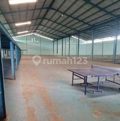 Gudang Tiga Raksa Sangat Lengkap & Strategis