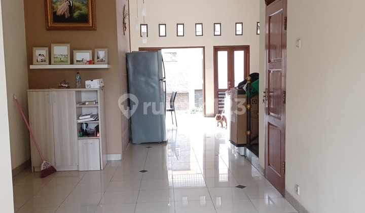 Jual Rumah 2 Lantai Griya Permata, Strategis Dekat Mall Puri 2