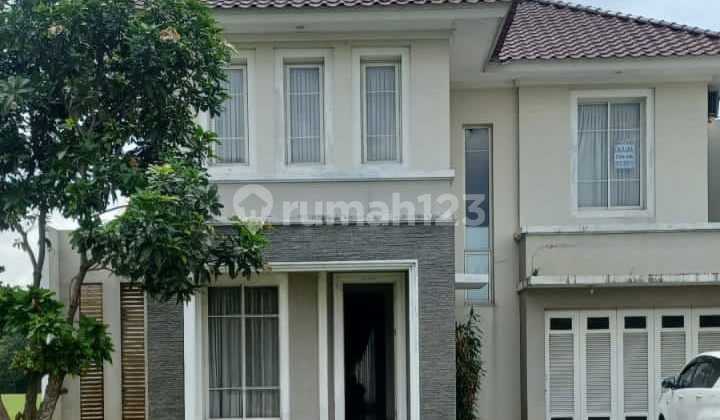Rumah 2 Lantai Suvarna Padi, Tangerang, Rapi & Harga Bagus