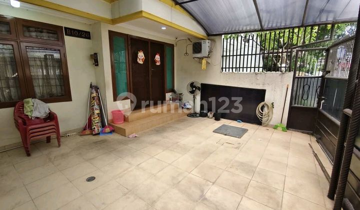 Rumah Taman Palem Lestari 6X15 2 LT Full Furnish Row 2 Mobil