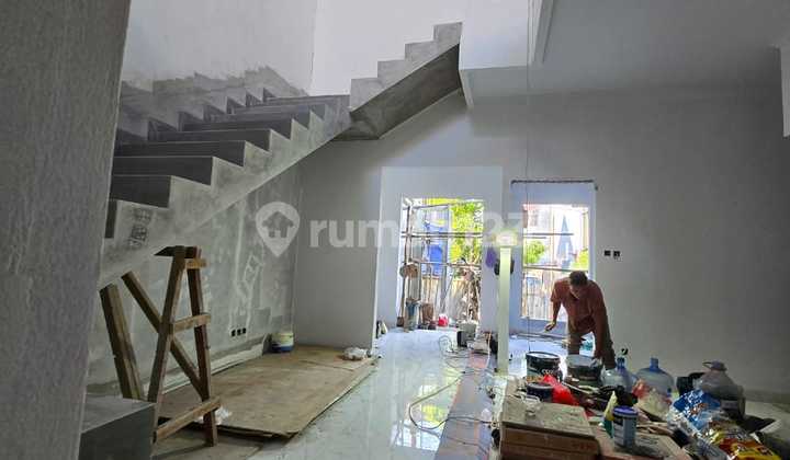 Di Jual Rumah Baru Siap Huni 2 Lantai 2