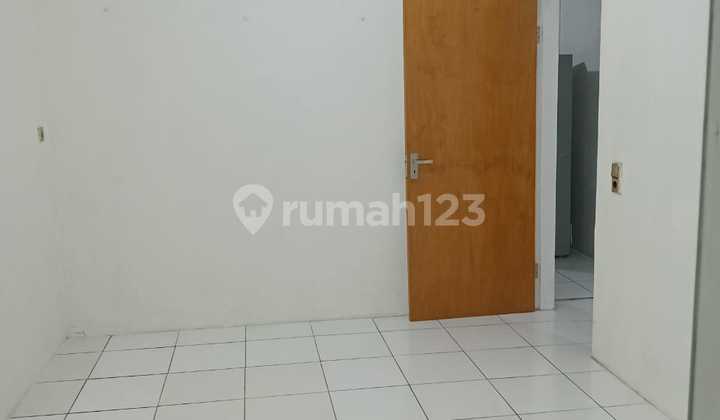 Rumah 3 Lantai Siap Huni Di Angke Jakbar 2