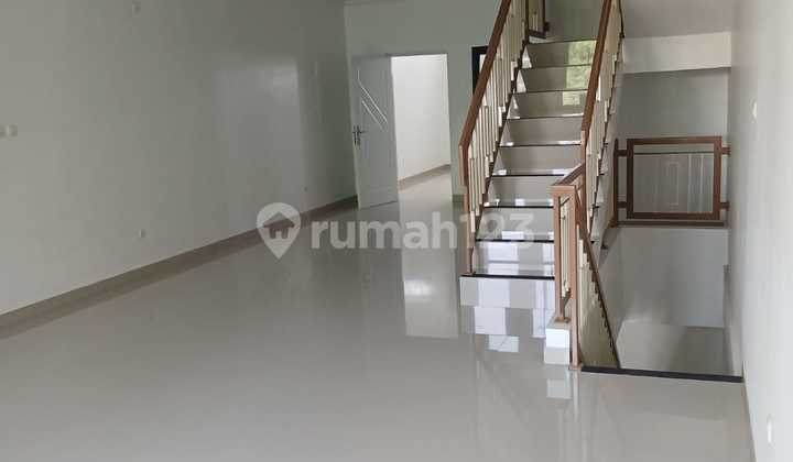 For Rent | 3 Adjacent Shophouses | Roadside | Mampang | South Jakarta 2