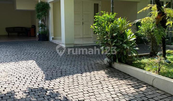 For Rent Beautiful House, Swimming Pool, Menteng, Central Jakarta 1