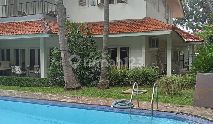 Jual, Rumah Kolonial Terawat, Menteng Jak Pus