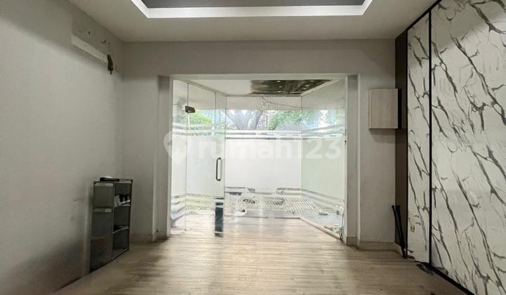 For Sale & For Rent | Old House | Land Only Calculation | Suitable for Silent Office | Menteng | Central Jakarta 2