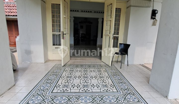 Dijual | Rumah Tua | Terawat | Pinggir Jalan | Menteng | Jakarta Pusat 2