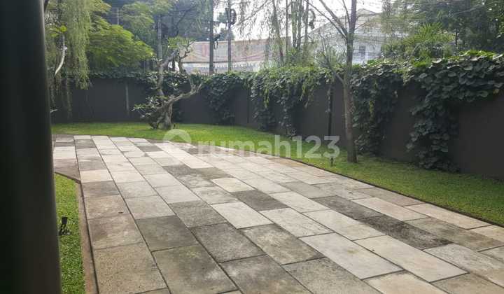 Dijual | Rumah Mewah | Lokasi Premium | Cipaganti | Bandung Dijual | Rumah Mewah | Lokasi Premium | Cipaganti | Bandung