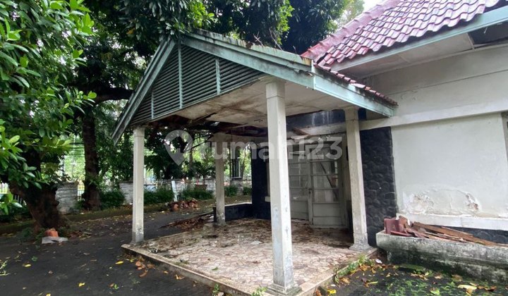 Dijual | Rumah Tua | Jual Tanah Saja | Menteng | Jakarta Pusat Dijual | Rumah Tua | Jual Tanah Saja | Menteng | Jakarta Pusat