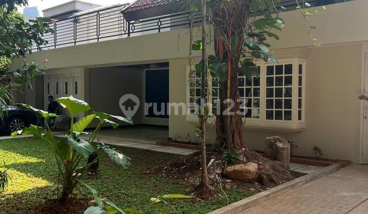 For Rent: Menteng House, 6 Bedrooms, Large Yard, Suitable for Expatriates For Rent: Menteng House, 6 Bedrooms, Large Yard, Suitable for Expatriates