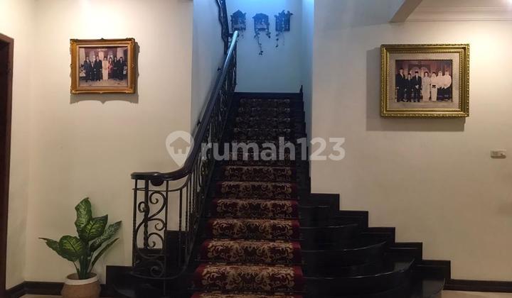 Ultra Luxury Hoek Mansion Menteng! Private Lift & Pool - Full Furnished 2