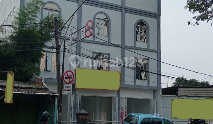 Ruko Strategis Jl. Raya Bogor. Bisa Satuan Atau Borong 3 Unit! Ruko Strategis Jl. Raya Bogor. Bisa Satuan Atau Borong 3 Unit!