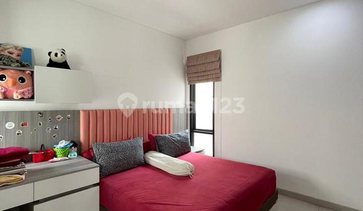 Hunian Semi Furnished Menteng Strategis 5Kt Bangunan Luas Area Nyaman Tenang 2