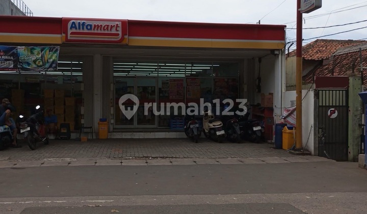 Productive Asset in Menteng Pulo - Residential House + Minimarket