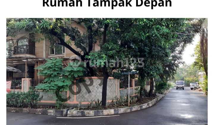 Luxury Hook House in Pulomas East Jakarta at an Affordable Price, Almost at the Market Value 2