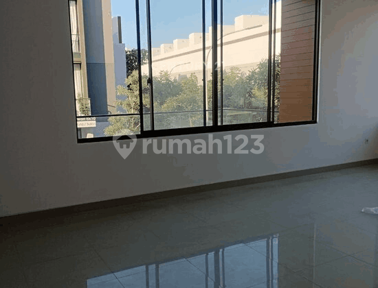 Disewakan Rumah Osaka Residences Himawari Pik 2 Hoek Brand New 2