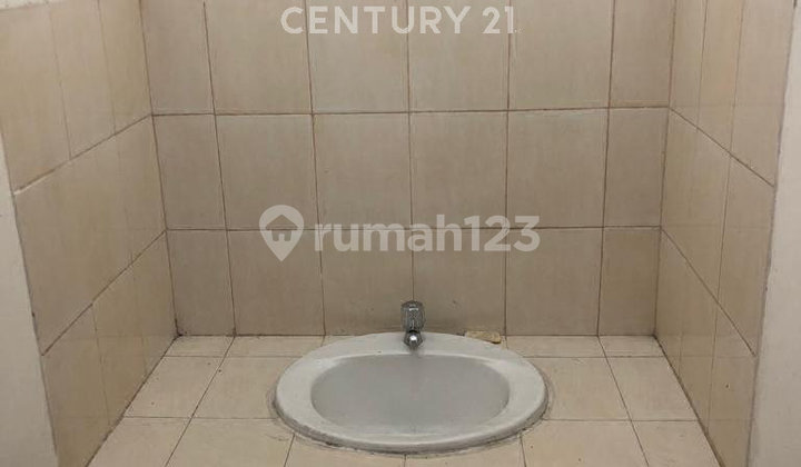 Warehouse LT 1610 and Good Office in Delta Silicon Lippo Cikarang